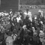 Herättäjäjuhlat Kuopion Julkulassa vuonna 1910. Kuva Victor Barsokevitsch / Kuopion kulttuurihistoriallinen museo