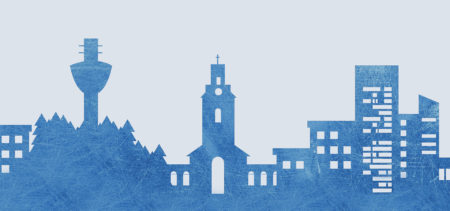 Sininen kaupunkisiluetti, jossa taloja, Puijon torni ja kirkon torni.