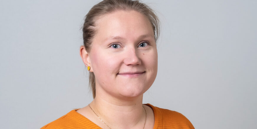 Katja Hovi kasvokuva